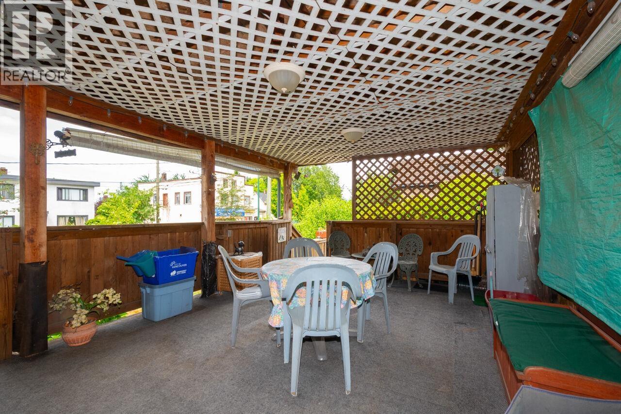 106 N Templeton Drive, Vancouver, British Columbia  V5L 3E2 - Photo 27 - R3130697