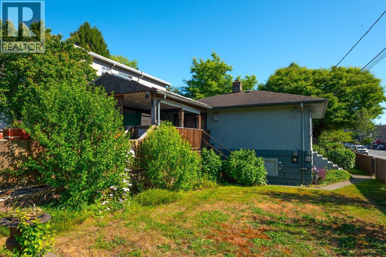 106 N Templeton Drive, Vancouver, British Columbia  V5L 3E2 - Photo 29 - R3130697