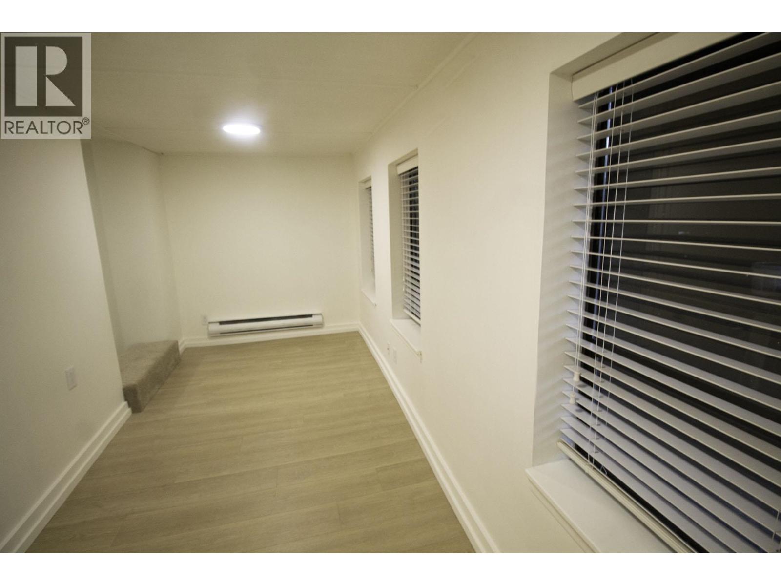 Ground Floor 2176 W 13 Avenue, Vancouver, British Columbia  V6K 2S1 - Photo 10 - R3130676