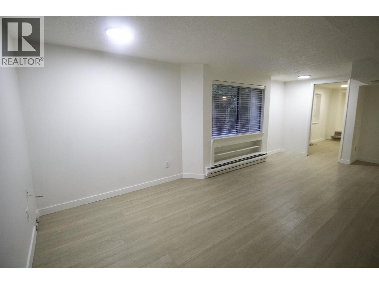 Ground Floor 2176 W 13 Avenue, Vancouver, British Columbia  V6K 2S1 - Photo 4 - R3130676