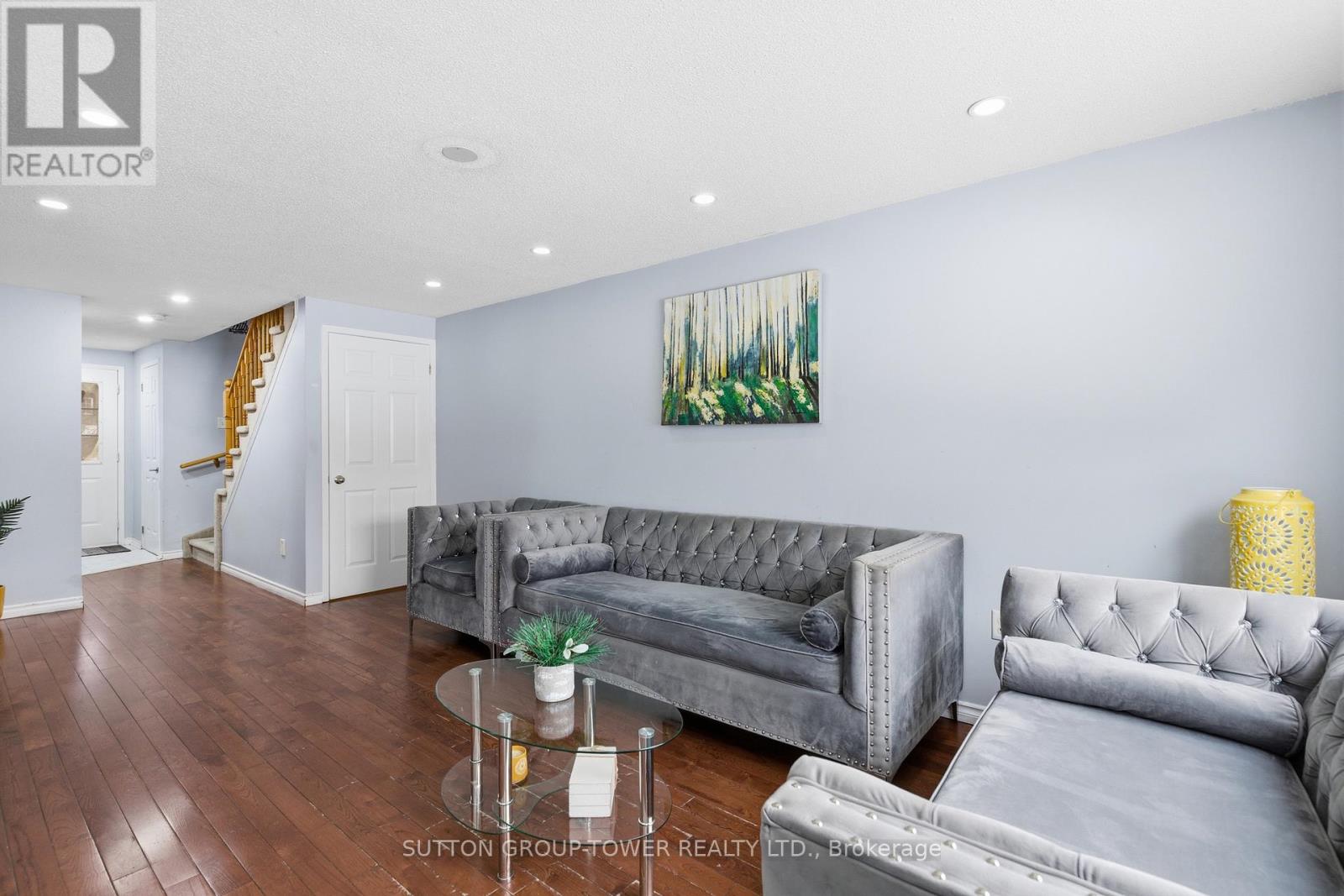 360 Dunsmore Lane, Barrie (Georgian Drive), Ontario  L4M 7B2 - Photo 3 - S13225612