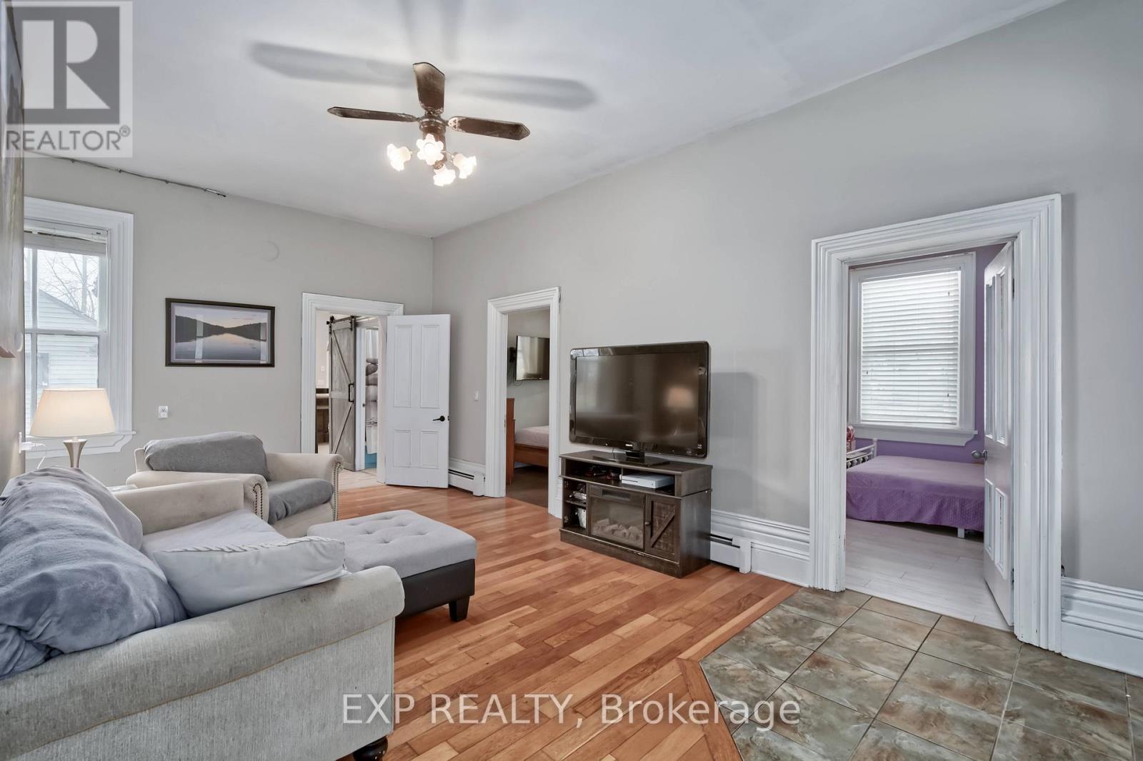 120 Main Street, Southwest Middlesex, Ontario  N0L 1M0 - Photo 23 - X12913112