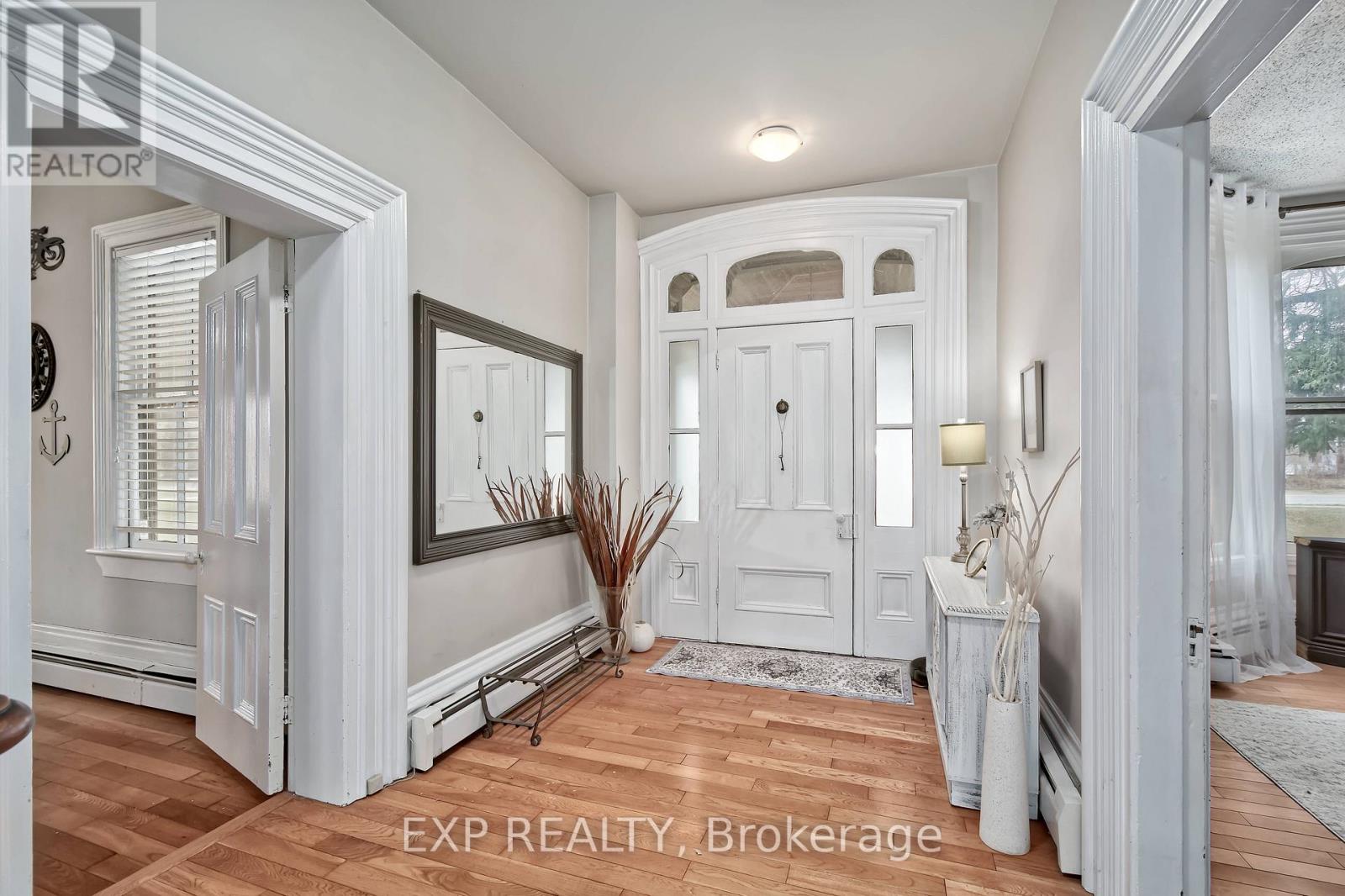 120 Main Street, Southwest Middlesex, Ontario  N0L 1M0 - Photo 14 - X12913112