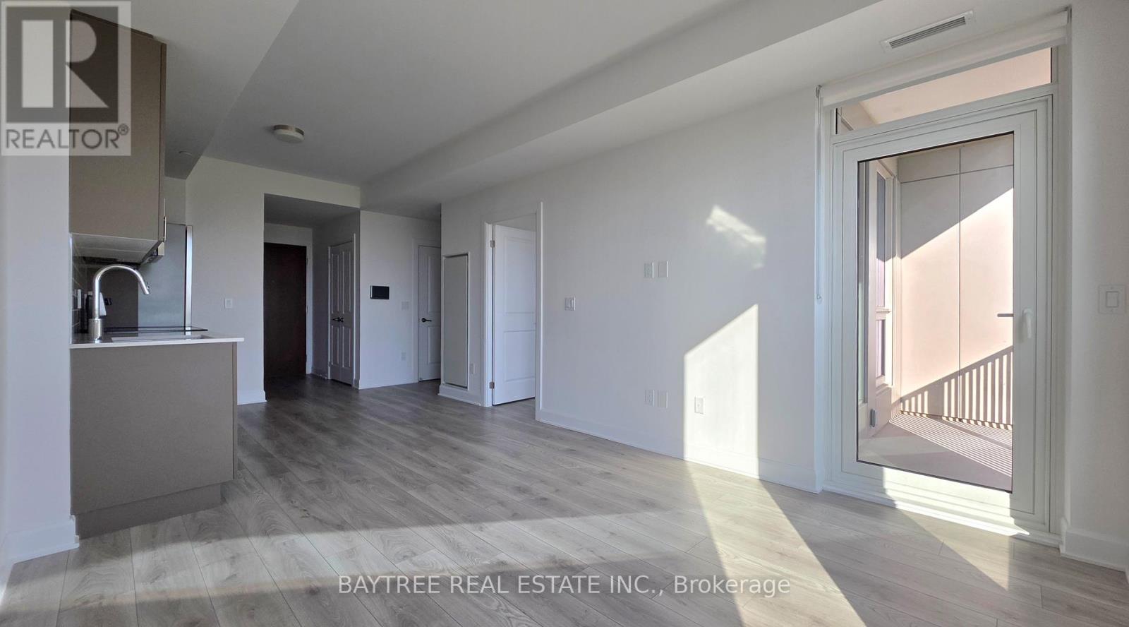 715 - 3240 William Coltson Avenue, Oakville, Ontario  L6H 8C8 - Photo 6 - W13225602
