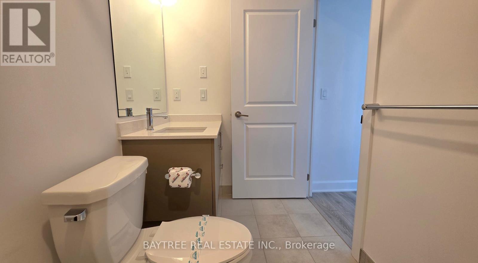 715 - 3240 William Coltson Avenue, Oakville, Ontario  L6H 8C8 - Photo 9 - W13225602