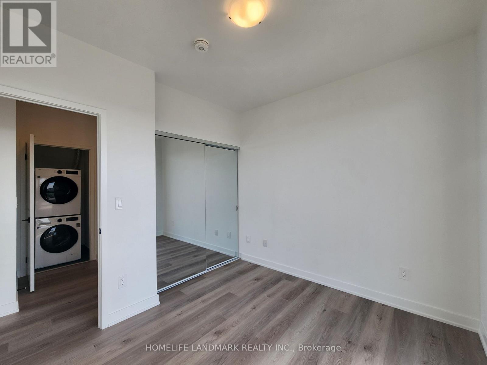 2201 - 2075 Lakeshore Road, Burlington, Ontario  L7R 0H3 - Photo 14 - W13224852