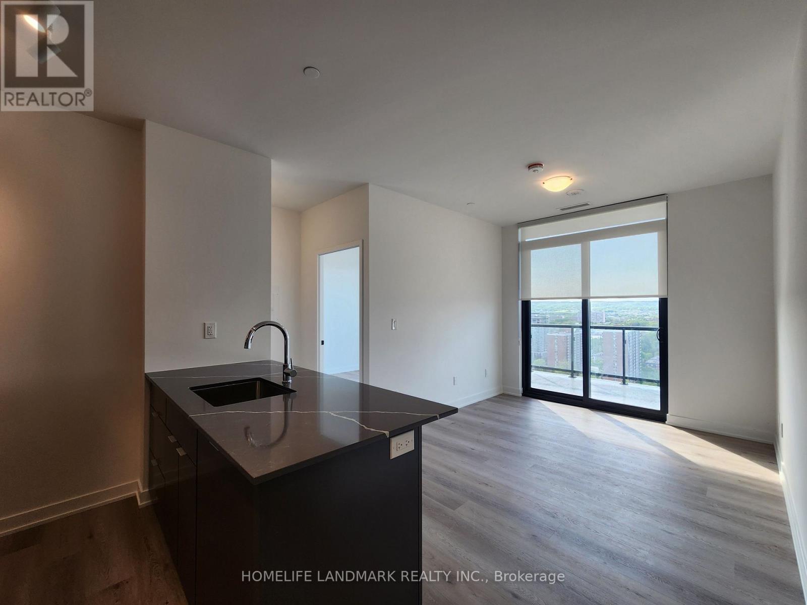 2201 - 2075 Lakeshore Road, Burlington, Ontario  L7R 0H3 - Photo 6 - W13224852