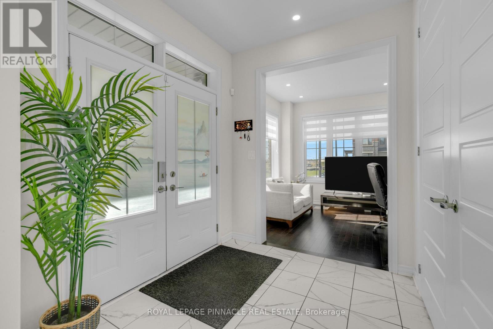 4 Rainbow Drive, Haldimand, Ontario  N3W 2L1 - Photo 11 - X13225608