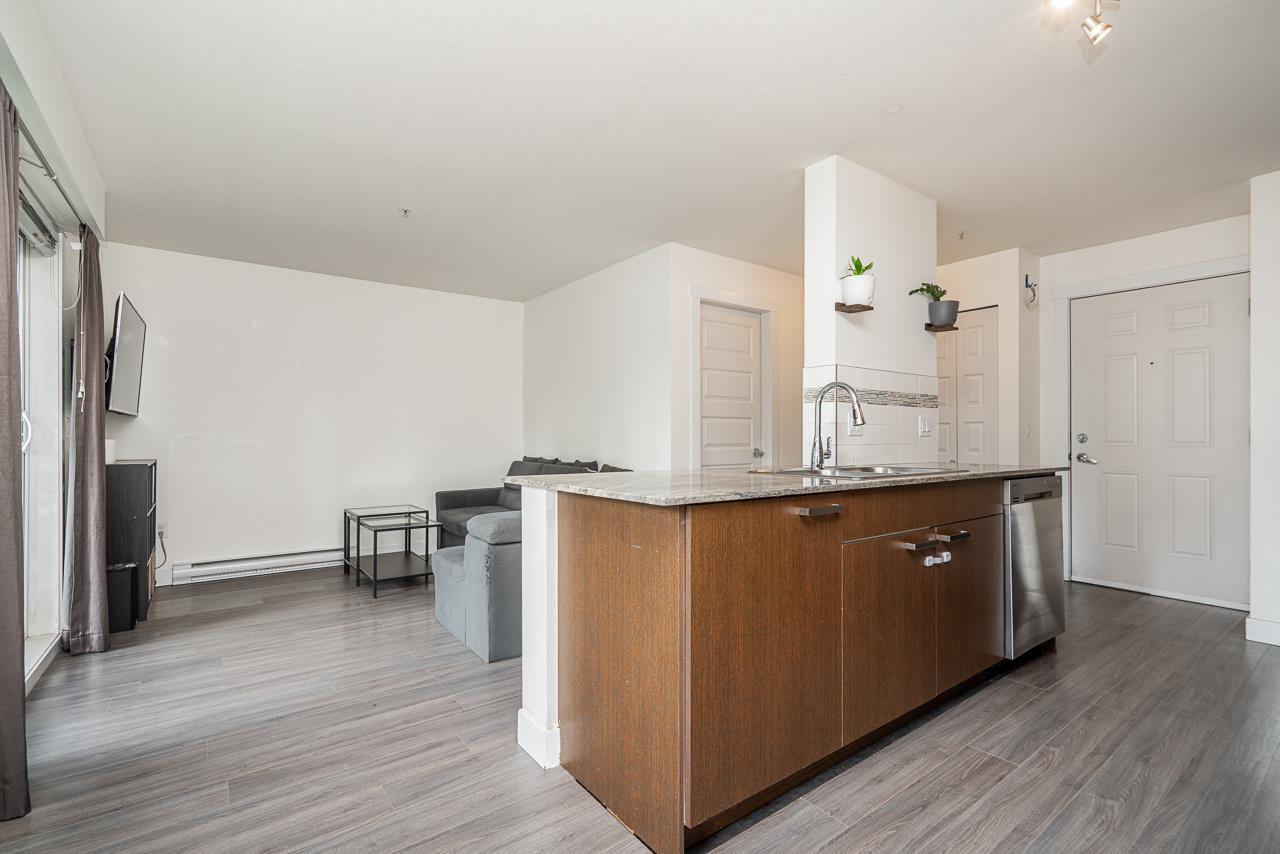 313 13883 Laurel Drive, Surrey, British Columbia  V3T 1A8 - Photo 13 - R3130733