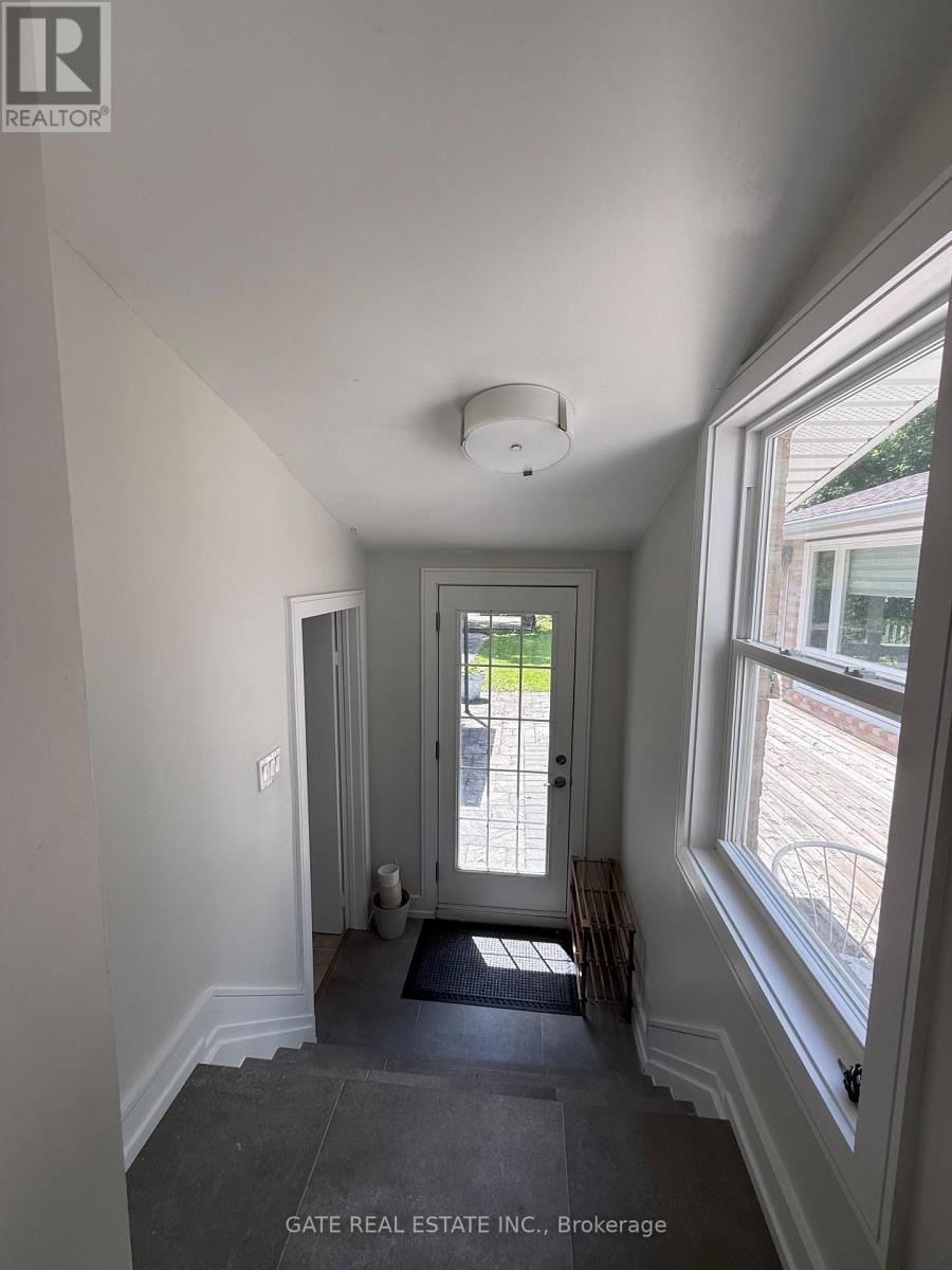 88 Lawrence Avenue, Richmond Hill, Ontario  L4C 1Z3 - Photo 16 - N13219558