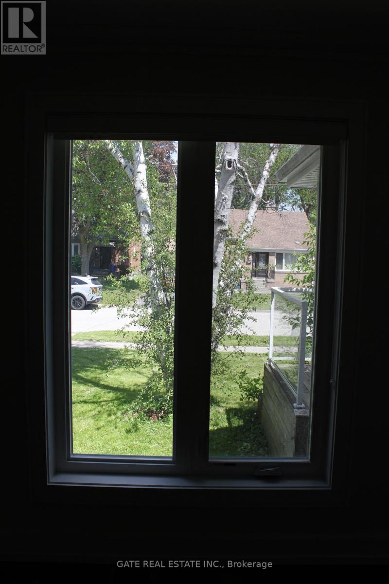 88 Lawrence Avenue, Richmond Hill, Ontario  L4C 1Z3 - Photo 30 - N13219558