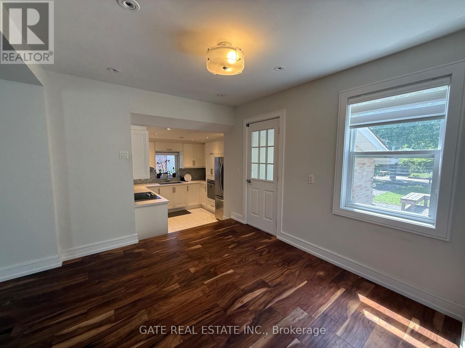 88 Lawrence Avenue, Richmond Hill, Ontario  L4C 1Z3 - Photo 13 - N13219558