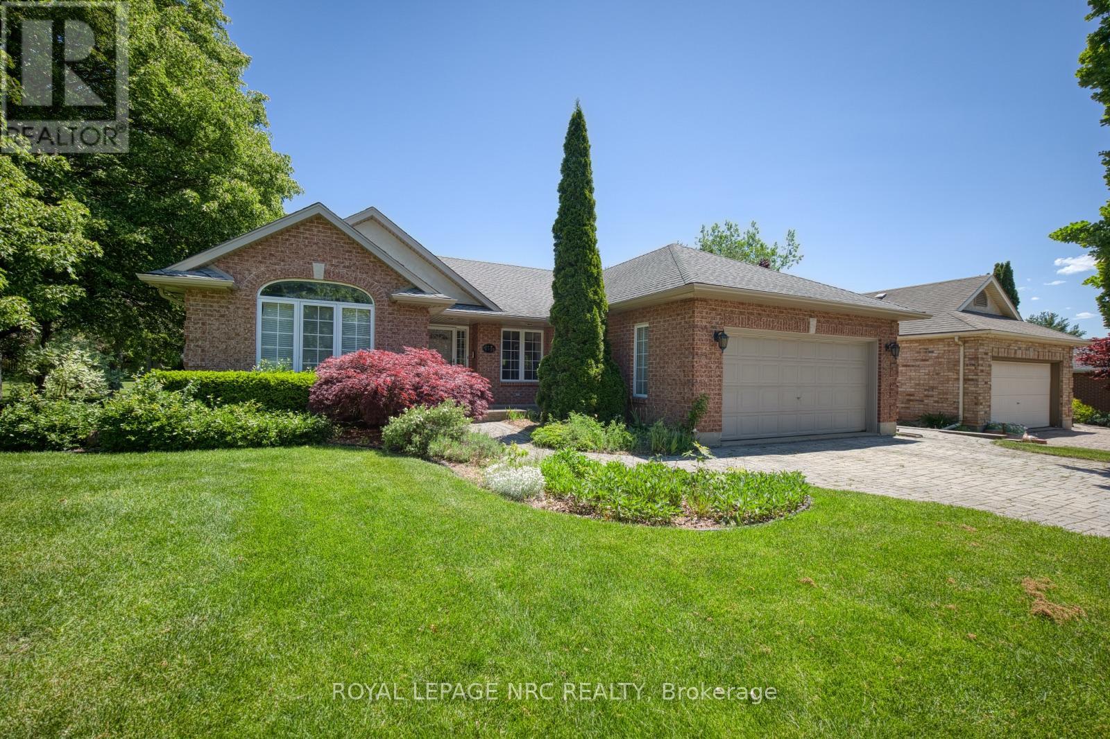 39 OAKRIDGE BOULEVARD, Pelham, Ontario