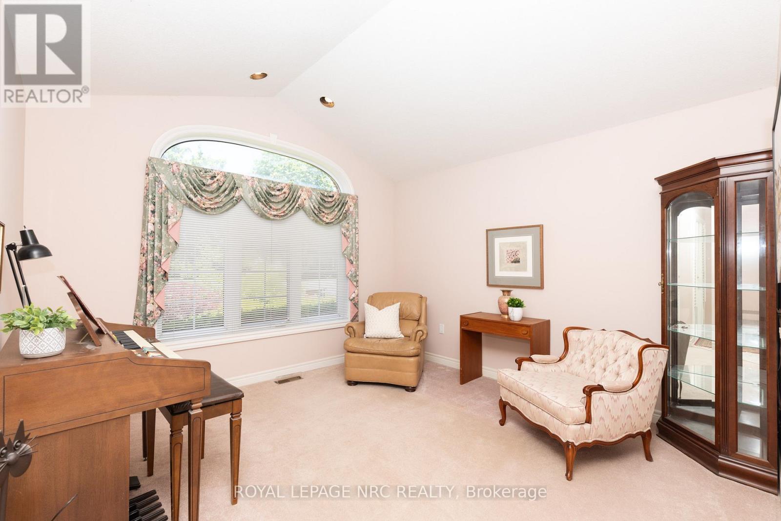 39 Oakridge Boulevard, Pelham, Ontario  L0S 1E5 - Photo 14 - X13225660