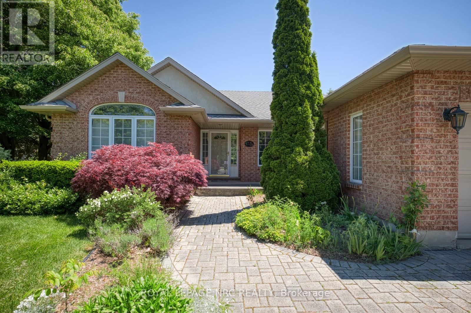 39 Oakridge Boulevard, Pelham, Ontario  L0S 1E5 - Photo 4 - X13225660