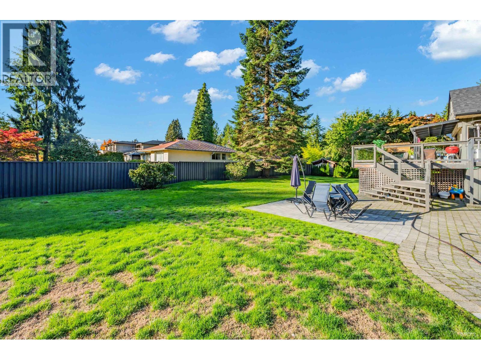 310 Macbeth Crescent, West Vancouver, British Columbia  V7T 1V7 - Photo 23 - R3130521