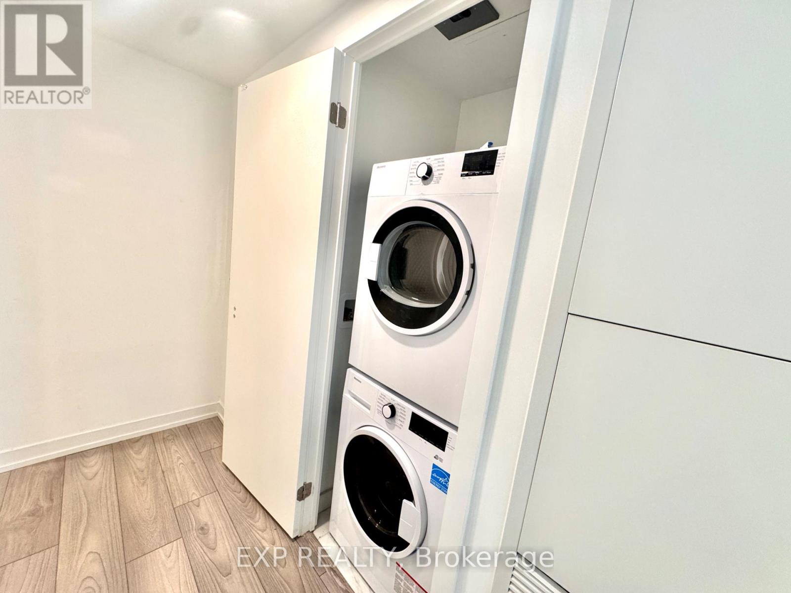 2201 - 82 Dalhousie Street, Toronto, Ontario  M5B 0C5 - Photo 10 - C13225644