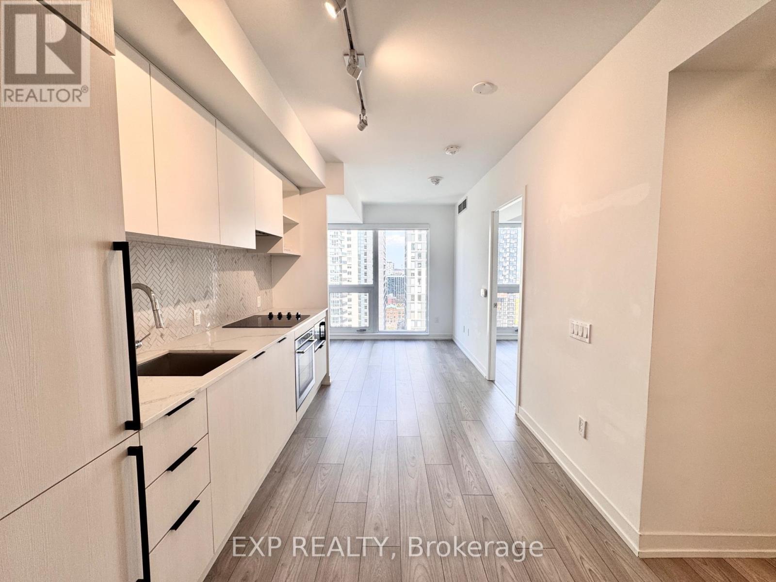 2201 - 82 Dalhousie Street, Toronto, Ontario  M5B 0C5 - Photo 2 - C13225644