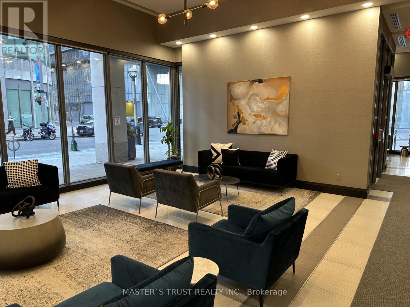 3908 - 19 Grand Trunk Crescent, Toronto, Ontario  M5J 3A3 - Photo 2 - C13225646