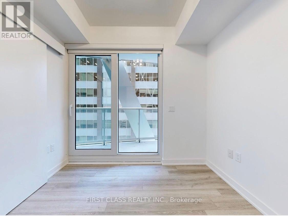 2512 - 230 Simcoe Street, Toronto, Ontario  M7A 1X8 - Photo 13 - C13225730
