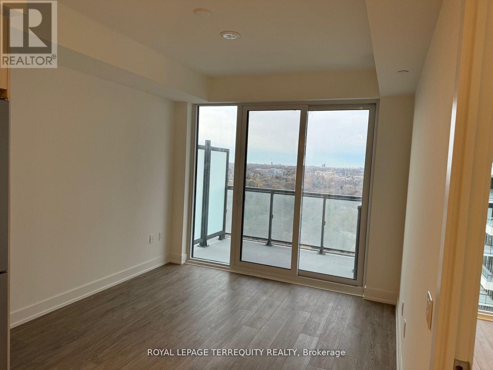 2611 - 30 Inn On The Park Drive, Toronto, Ontario  M3C 0P7 - Photo 13 - C13225734