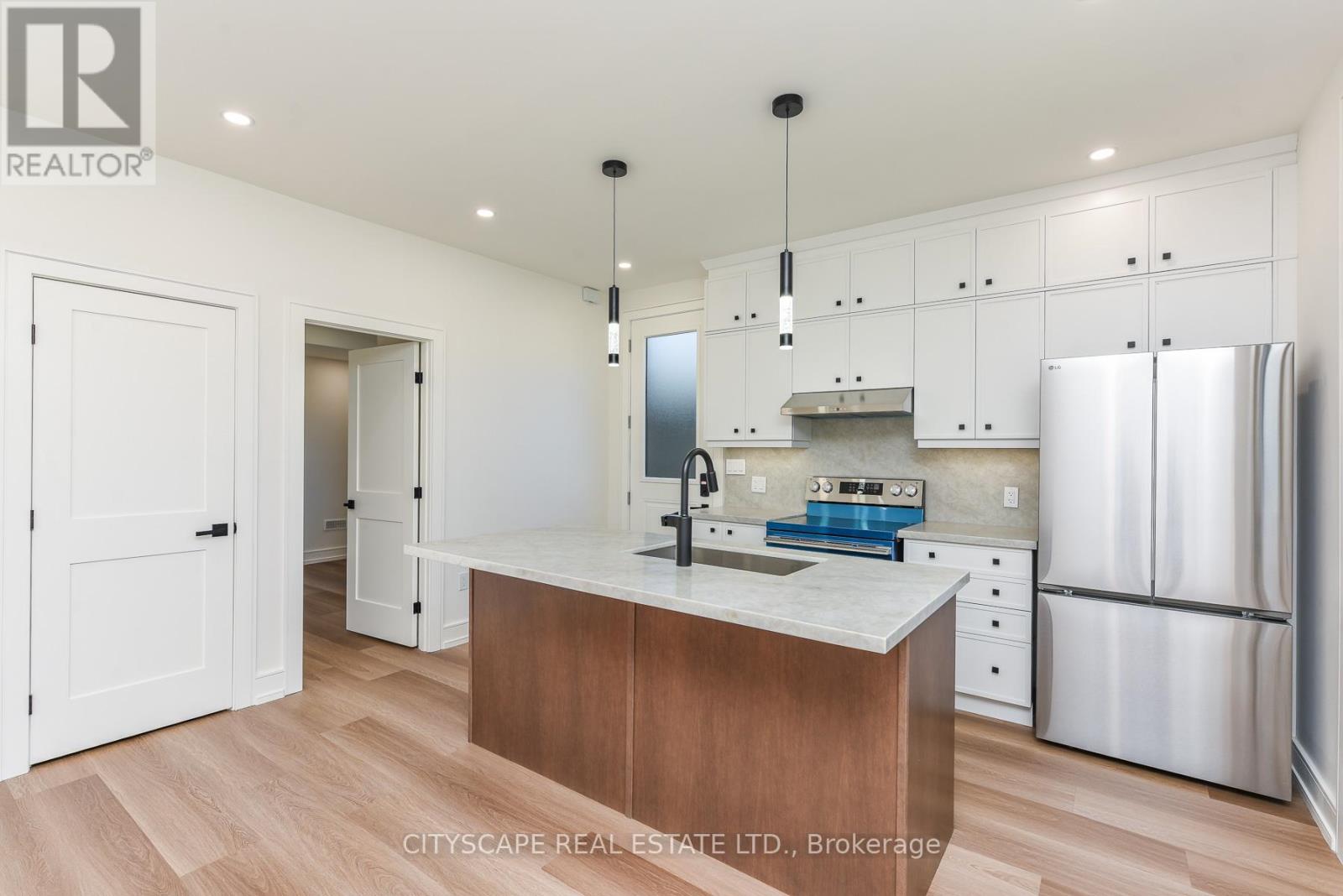 956 Fourth Street, Mississauga, Ontario  L5E 1J9 - Photo 41 - W13223068