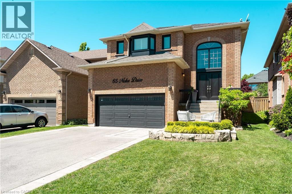 65 NISKA Drive, Waterdown, Ontario