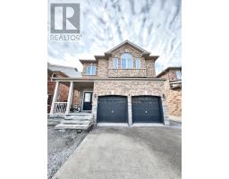 4 CAMPVIEW STREET, Whitby, Ontario