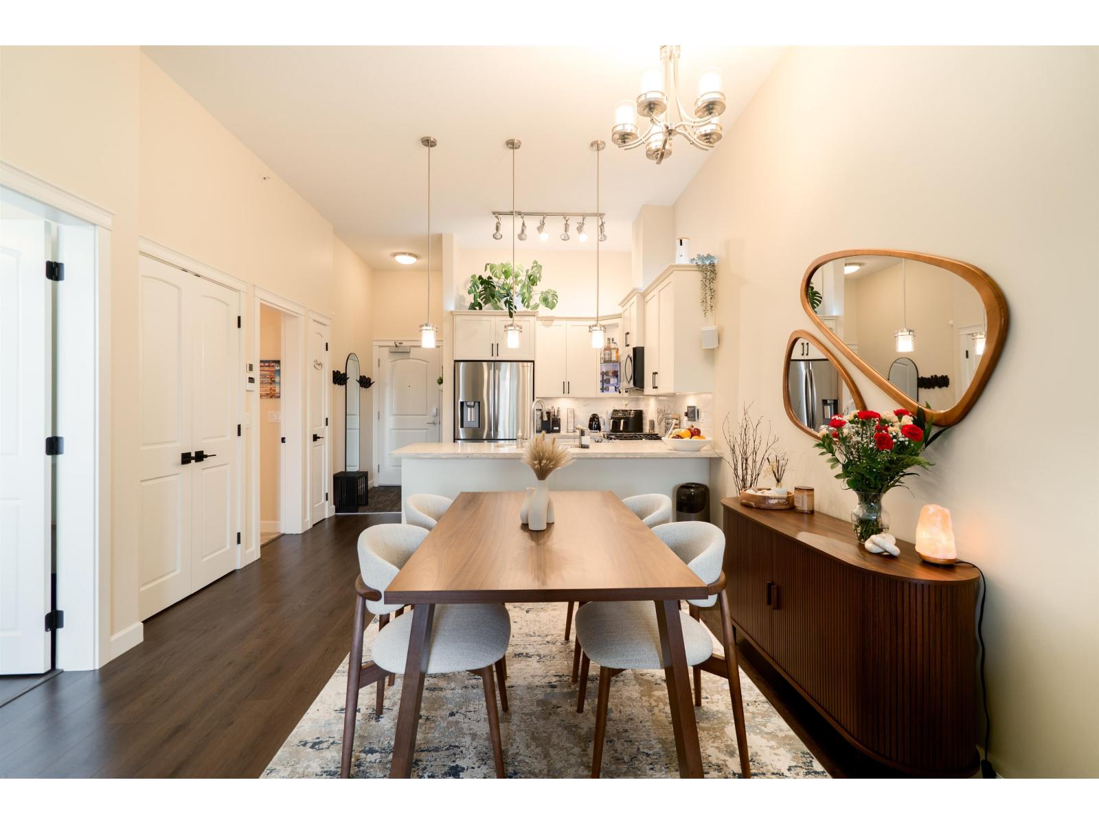 601 8538 203A STREET, langley, British Columbia