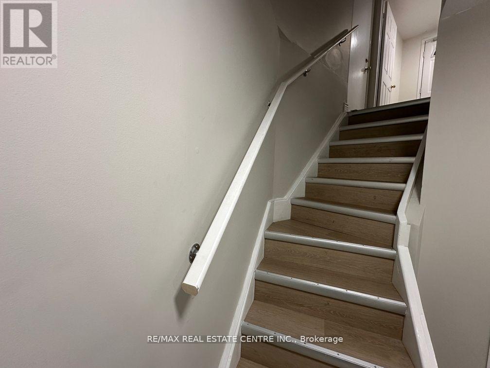 Bsmt - 5418 Loonlake Avenue, Mississauga, Ontario  L5V 2E1 - Photo 5 - W13225630