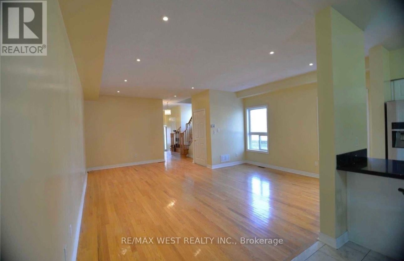 51 Richwood Street, Toronto, Ontario  M9N 3Y8 - Photo 2 - W13225648