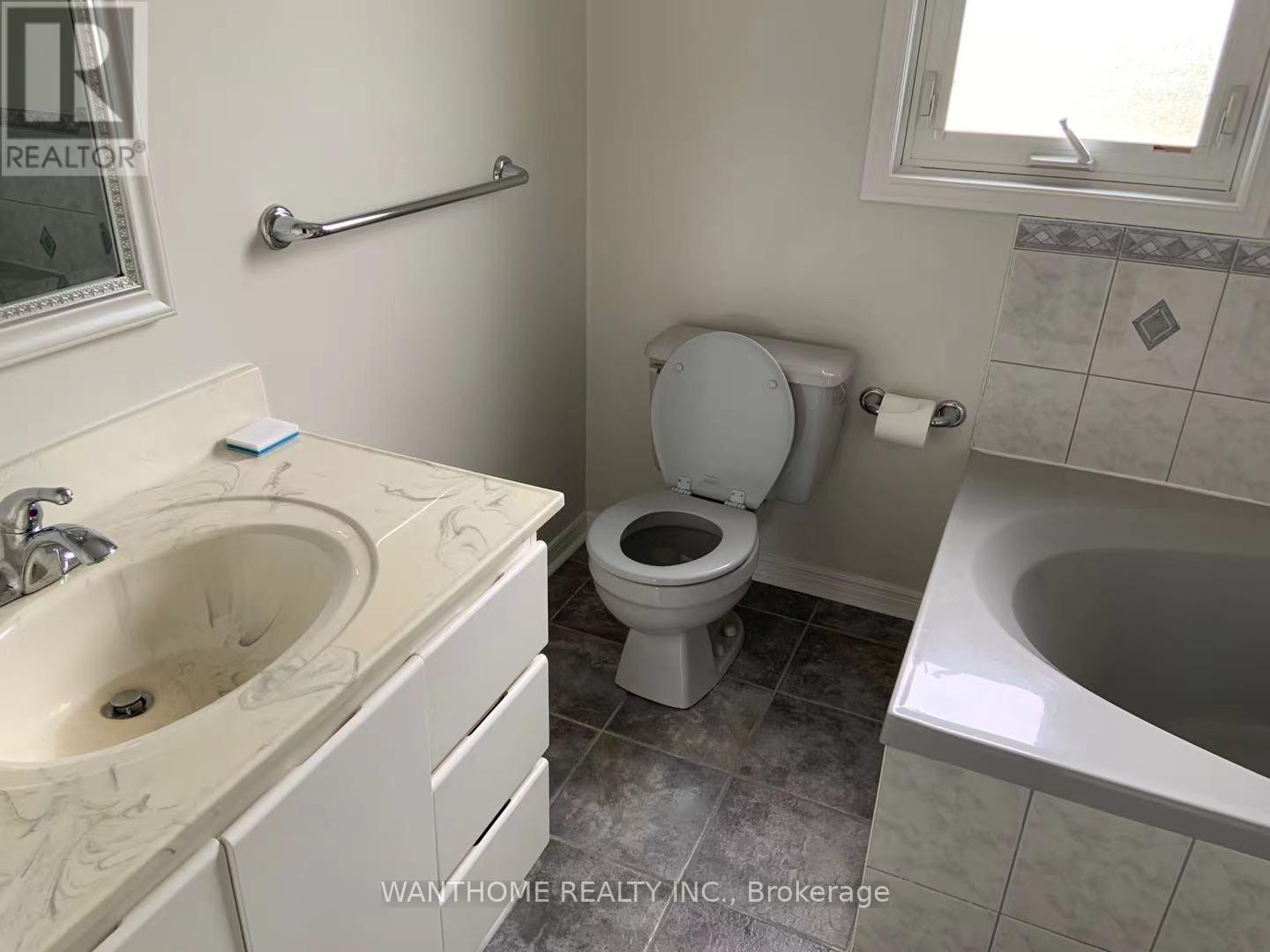 2710 Harewood Court, Oakville, Ontario  L6J 6X9 - Photo 12 - W13225664