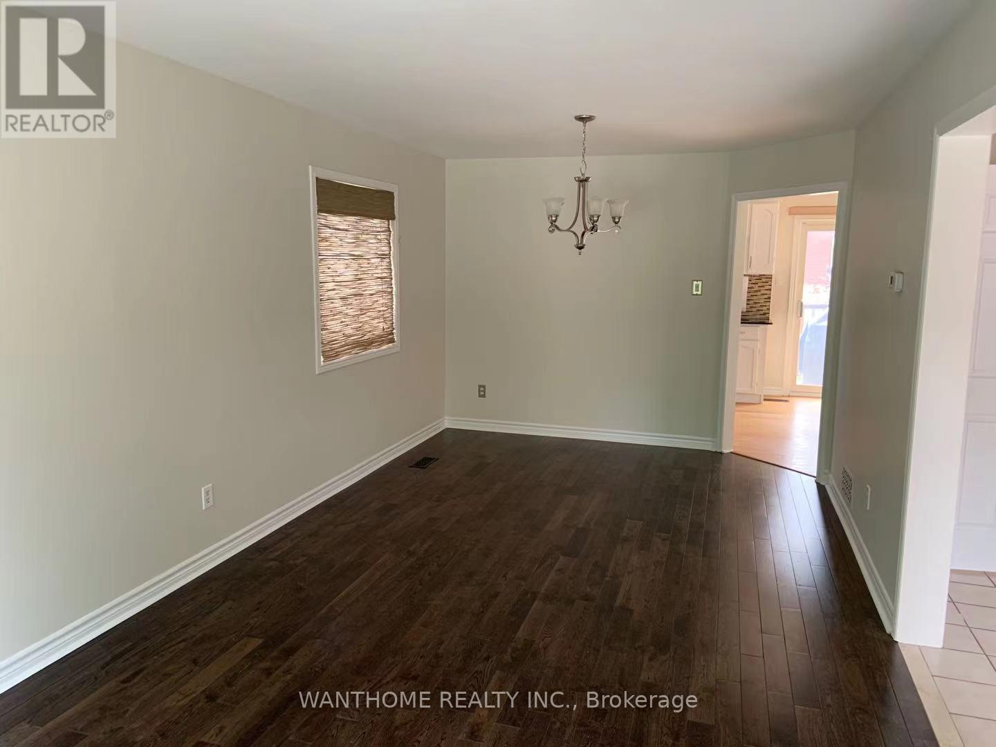 2710 Harewood Court, Oakville, Ontario  L6J 6X9 - Photo 4 - W13225664