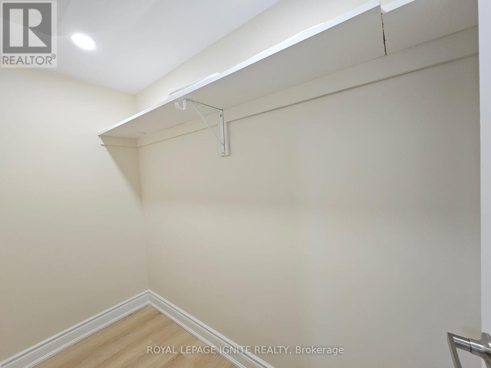 6 Timmins Street, Brampton, Ontario  L6R 0S5 - Photo 7 - W13225680