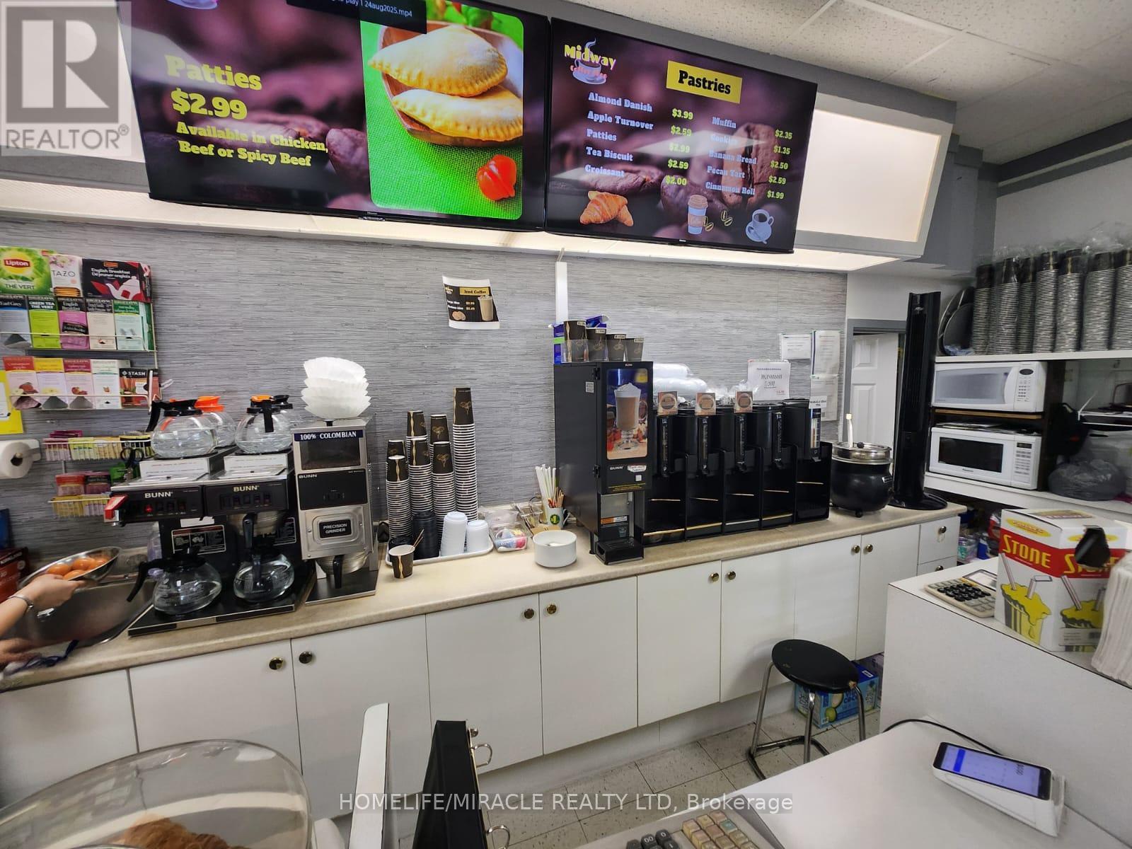 G11 - 2340 Dundas Street W, Toronto, Ontario  M6P 4A9 - Photo 16 - W13225738
