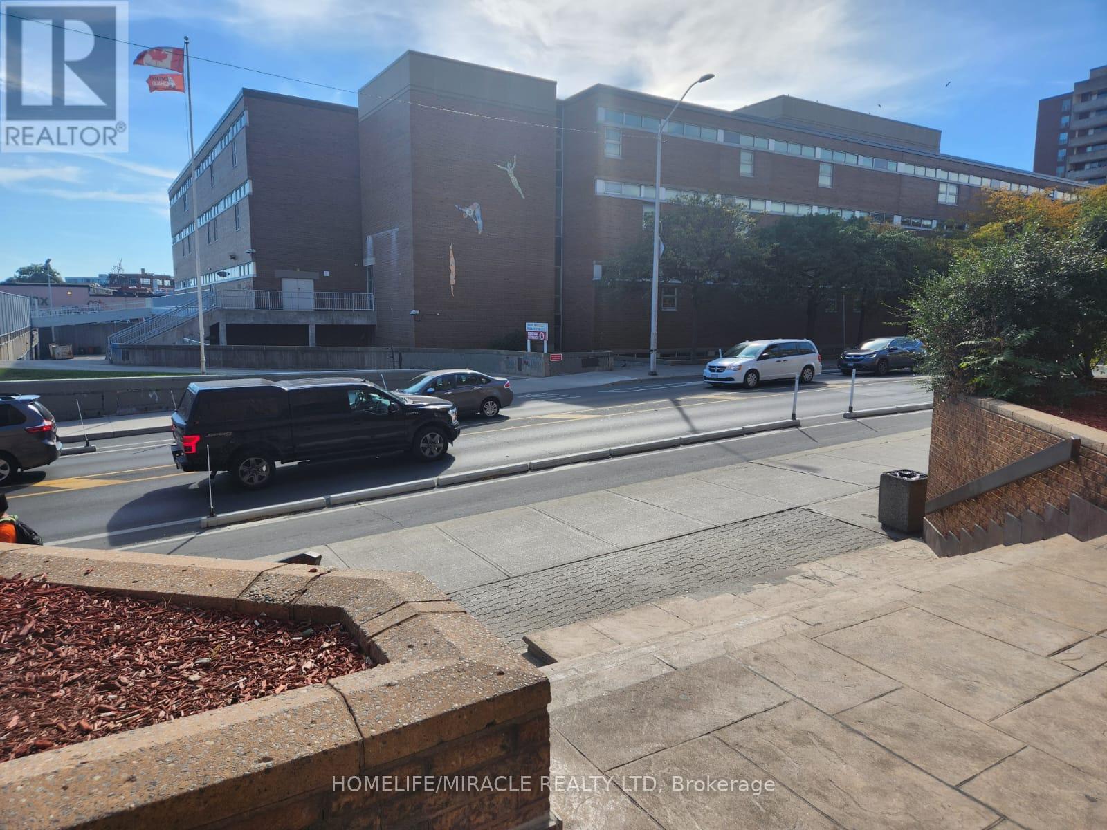 G11 - 2340 Dundas Street W, Toronto, Ontario  M6P 4A9 - Photo 32 - W13225738