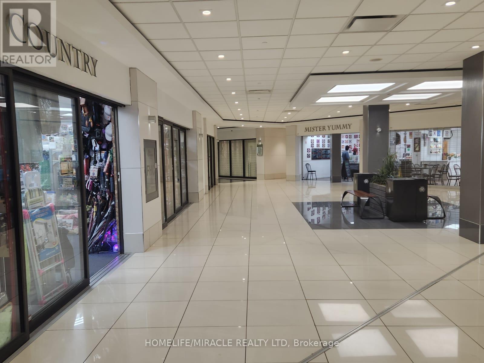 G11 - 2340 Dundas Street W, Toronto, Ontario  M6P 4A9 - Photo 37 - W13225738