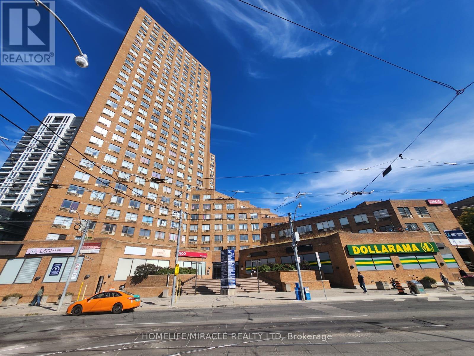 G11 - 2340 Dundas Street W, Toronto, Ontario  M6P 4A9 - Photo 4 - W13225738