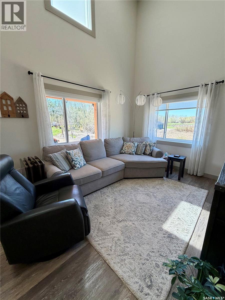 Acreage & Home W/detached In Law 2 Bedroom Suite, Hudson Bay Rm No. 394, Saskatchewan  S0E 0Y0 - Photo 29 - SK037023