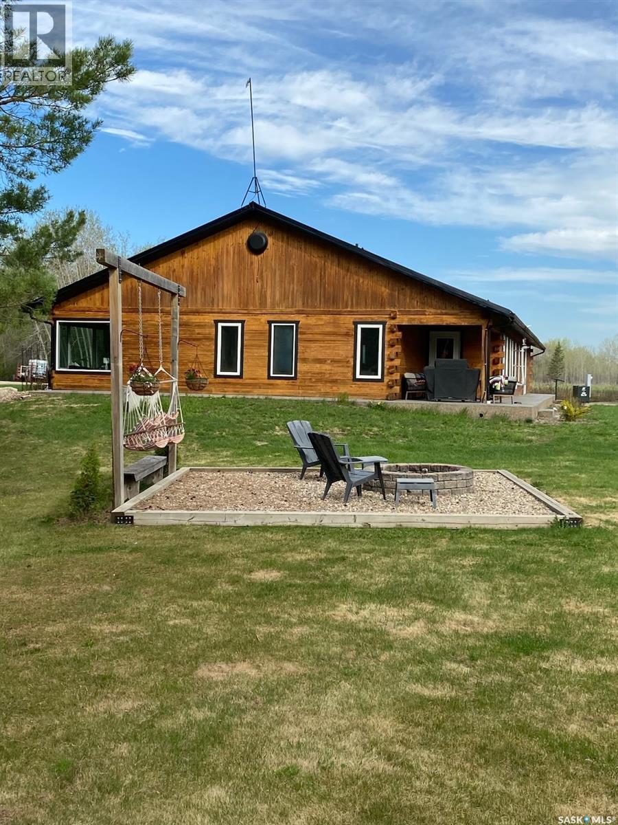 Acreage & Home W/detached In Law 2 Bedroom Suite, Hudson Bay Rm No. 394, Saskatchewan  S0E 0Y0 - Photo 44 - SK037023