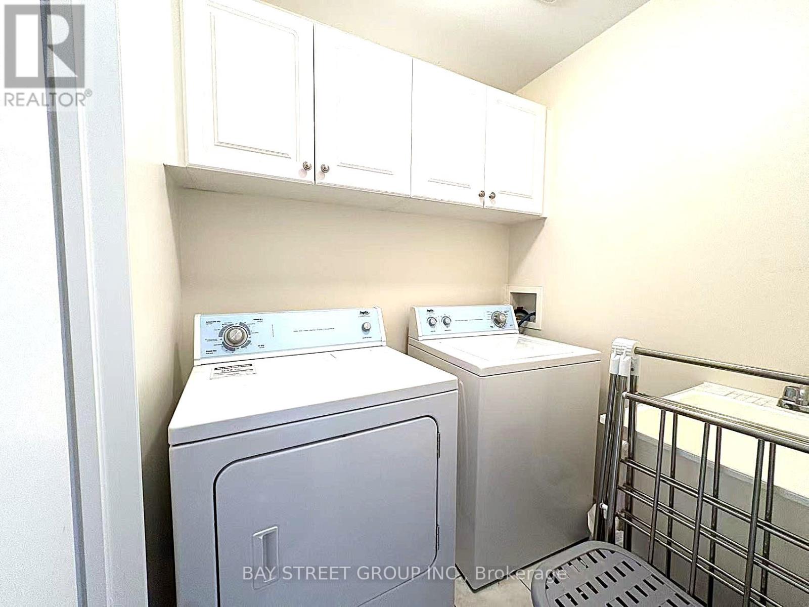 9 Strawflower Mews, Toronto, Ontario  M2N 0E8 - Photo 13 - C13225280