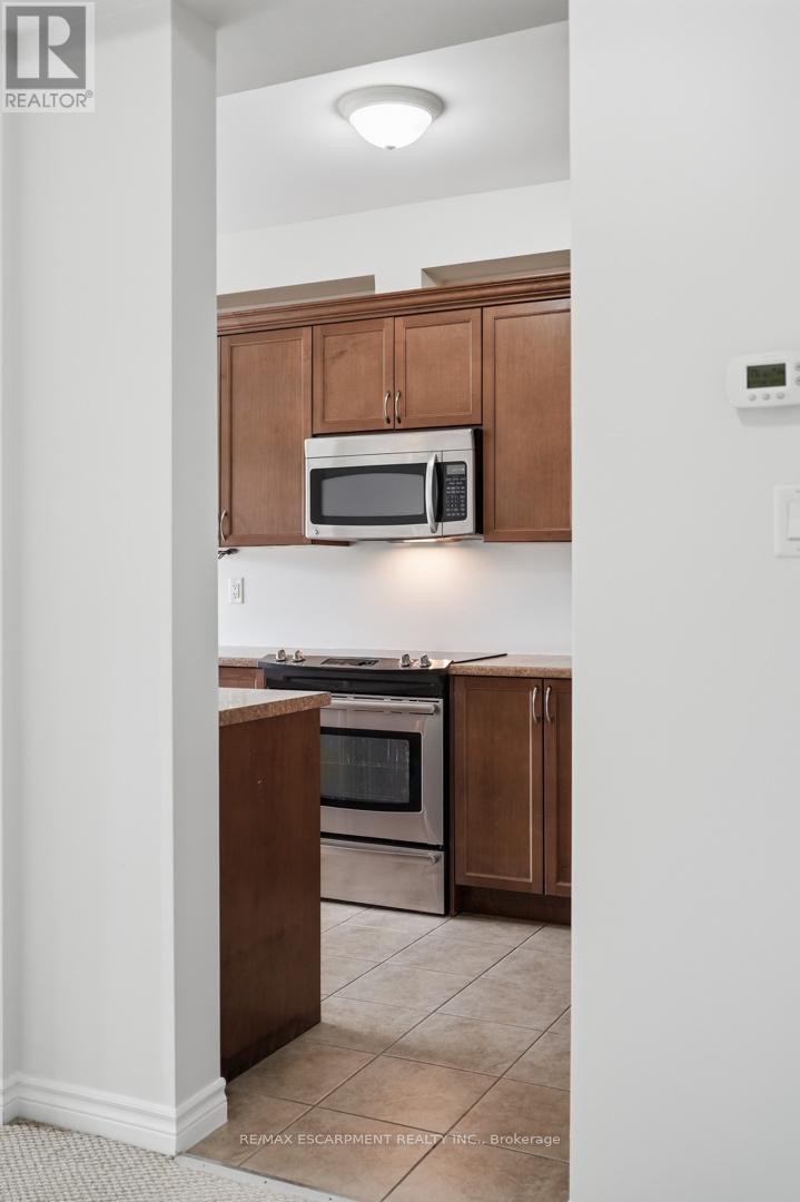 35 - 99 Panabaker Drive, Hamilton, Ontario  L9G 0A3 - Photo 7 - X13225716