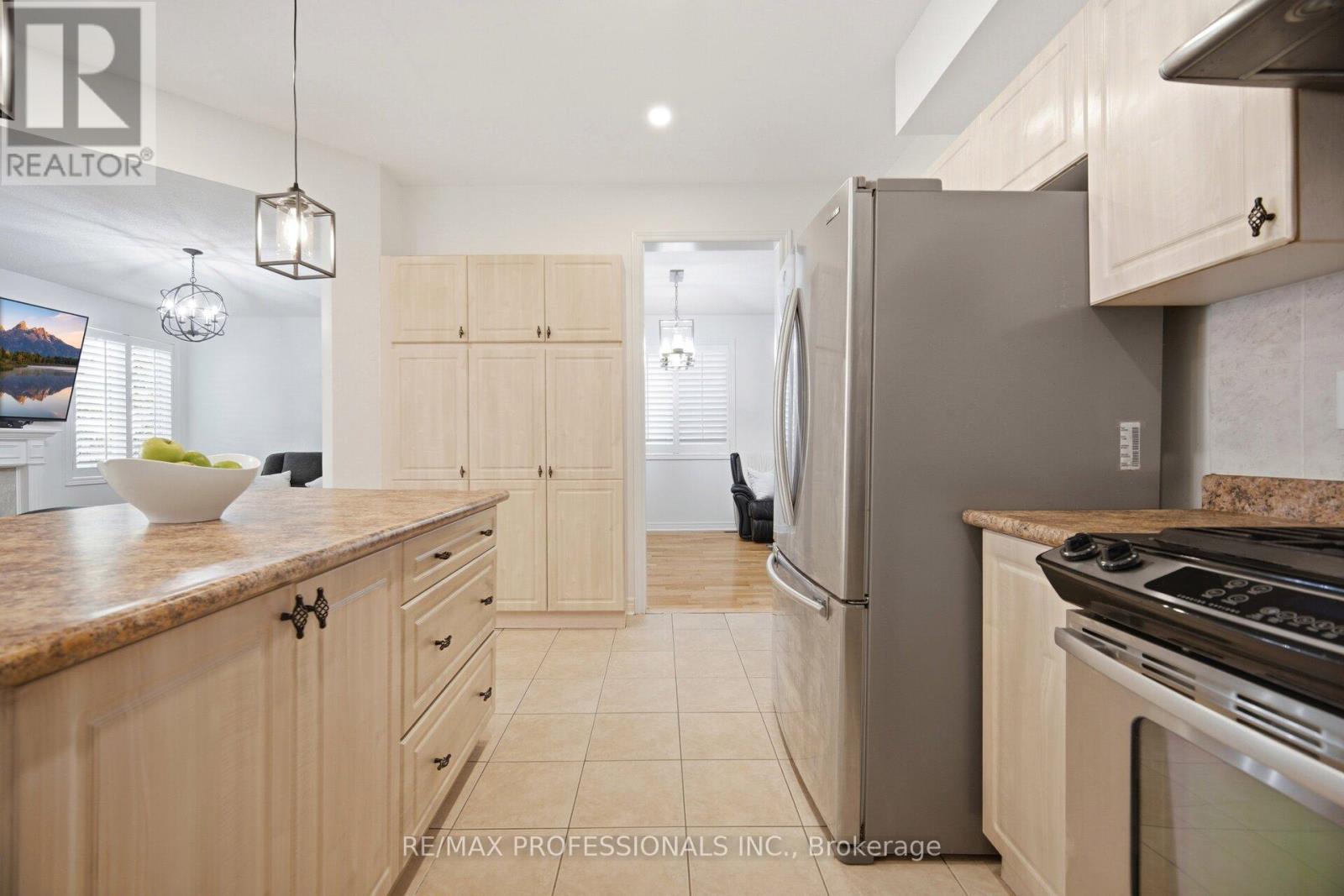 3863 Passway Road, Mississauga, Ontario  L5N 8N9 - Photo 6 - W13225472