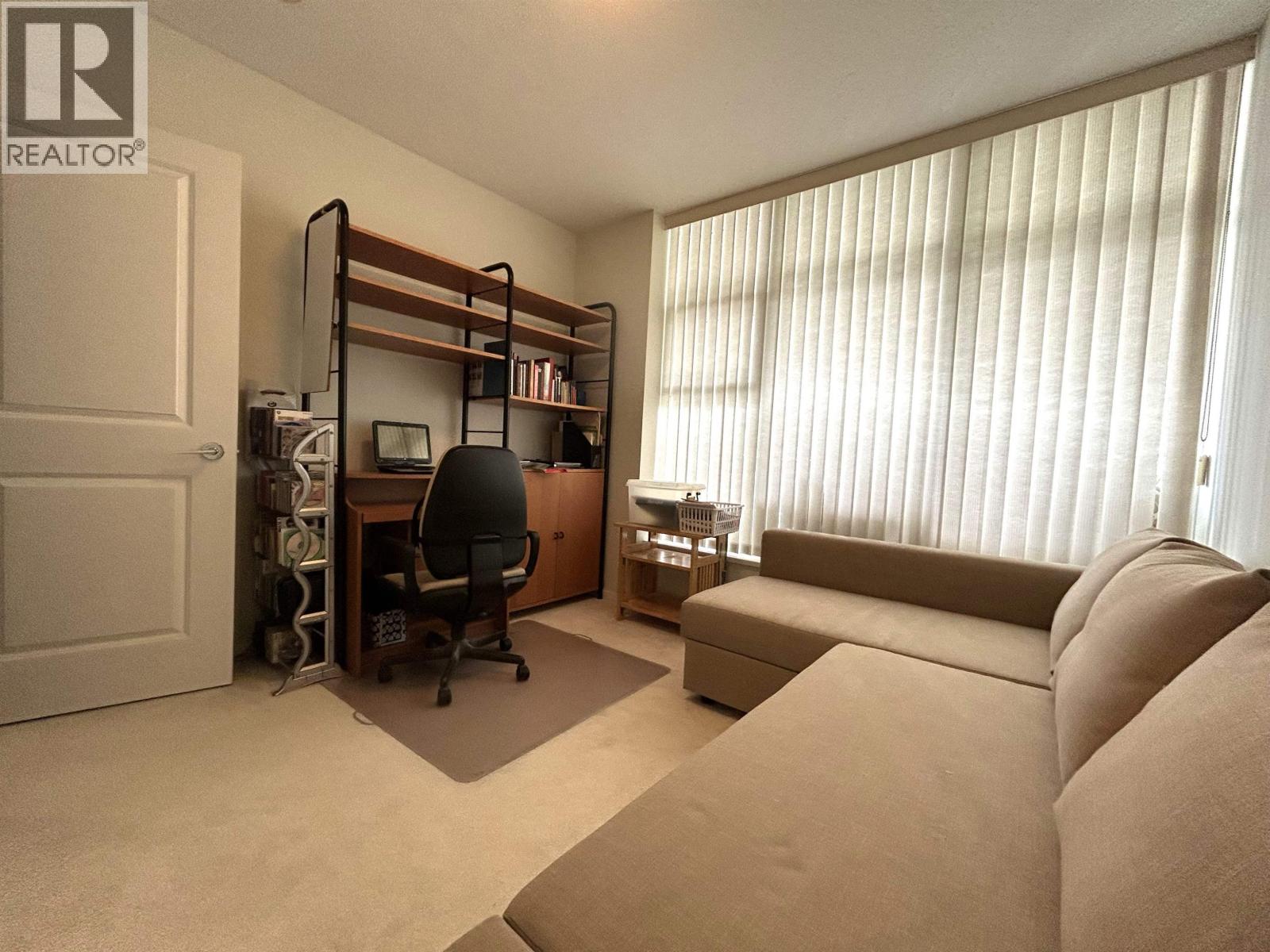 307 3102 Windsor Gate, Coquitlam, British Columbia  V3B 0J3 - Photo 15 - R3130164