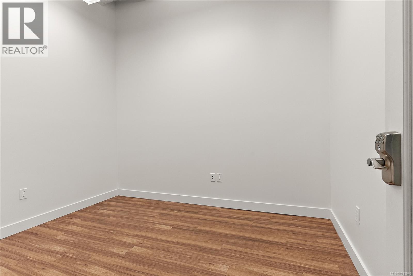 109 1325 Bear Mountain Pkwy, Langford, British Columbia  V9B 6T8 - Photo 20 - 1038945