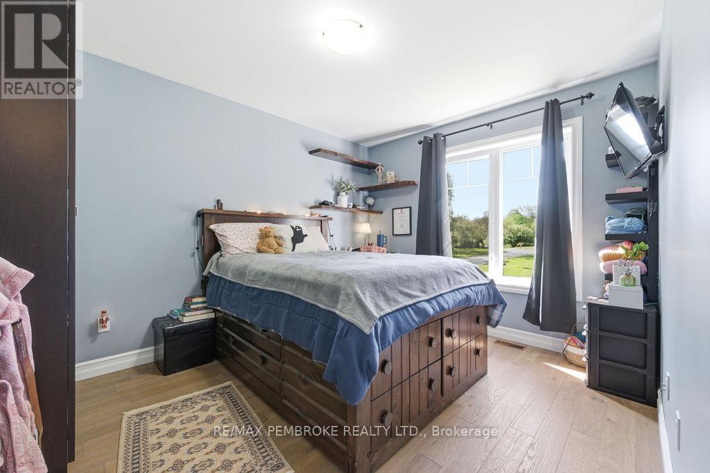 263 Walsh's Road, North Algona Wilberforce, Ontario K8A 6W4 - Photo 16 - X13225766