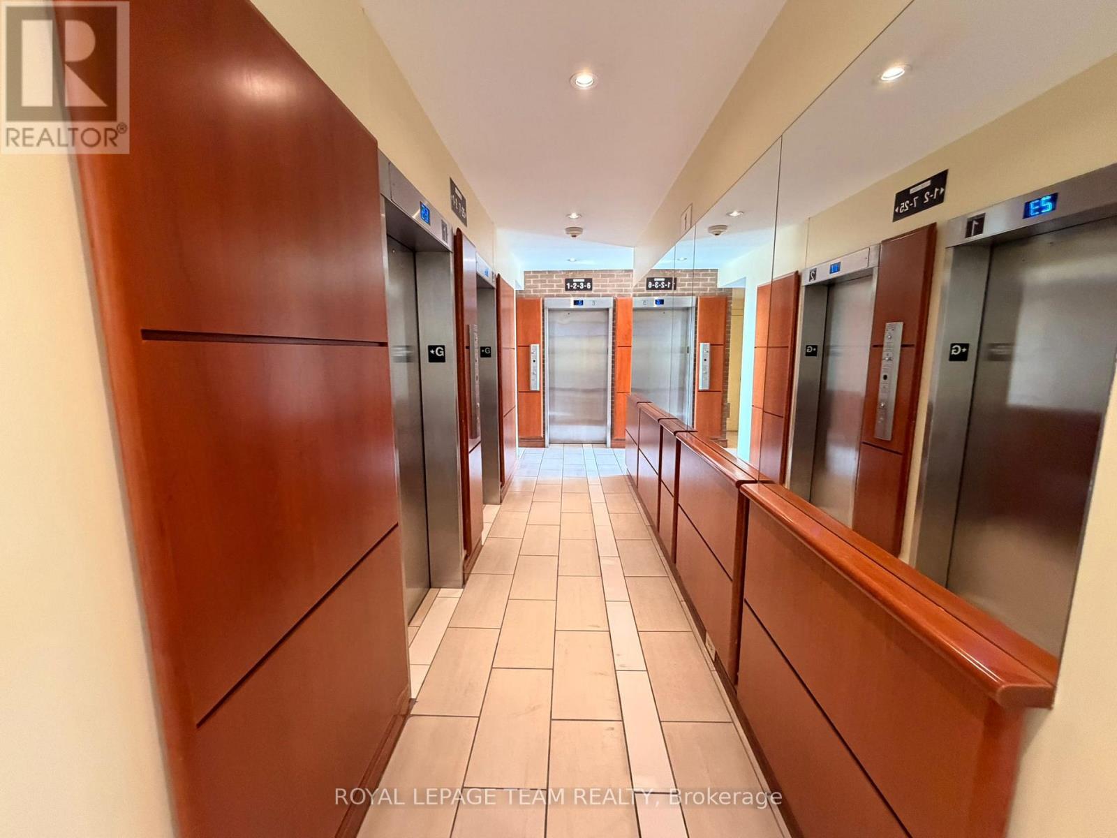 318 - 515 St Laurent Boulevard, Ottawa, Ontario  K1K 3X5 - Photo 5 - X13225750