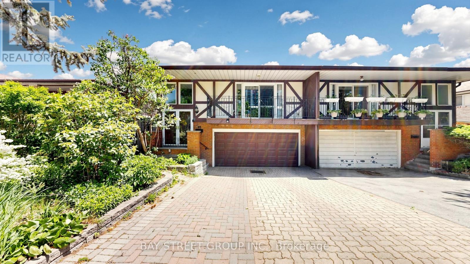 65 BESSARION ROAD, Toronto, Ontario