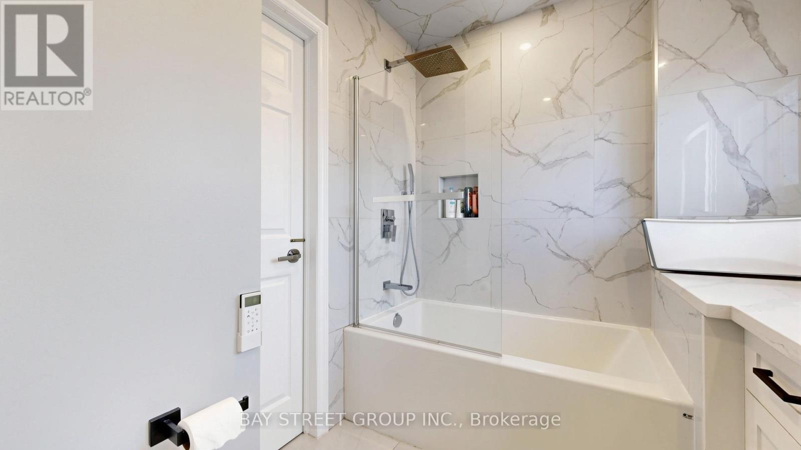 65 Bessarion Road, Toronto, Ontario  M2K 1H8 - Photo 24 - C13225746