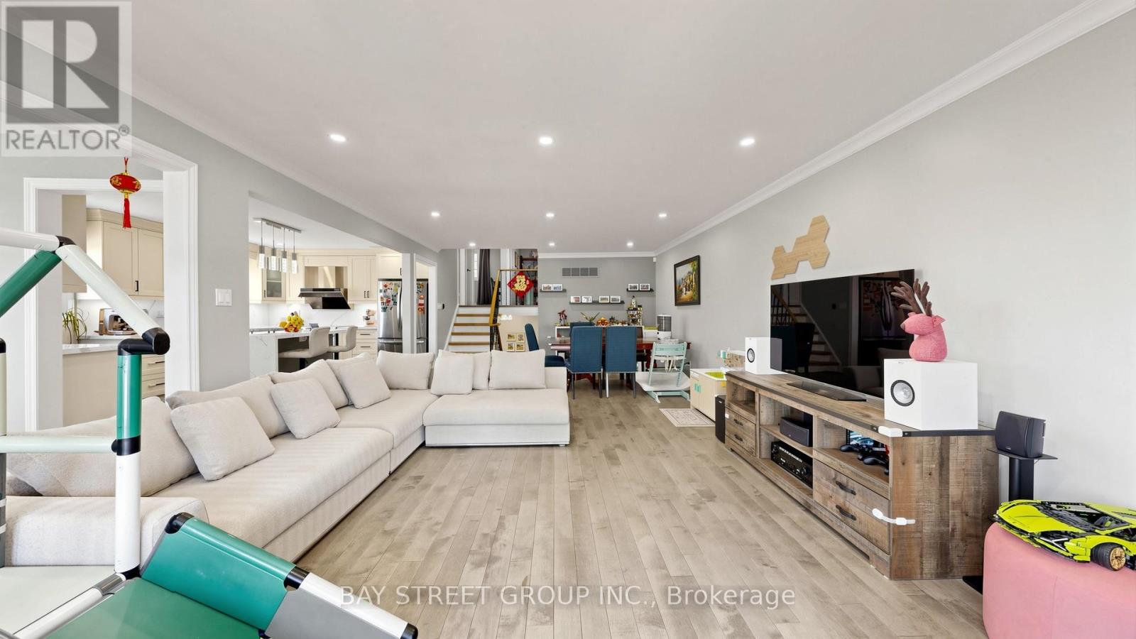 65 Bessarion Road, Toronto, Ontario  M2K 1H8 - Photo 8 - C13225746